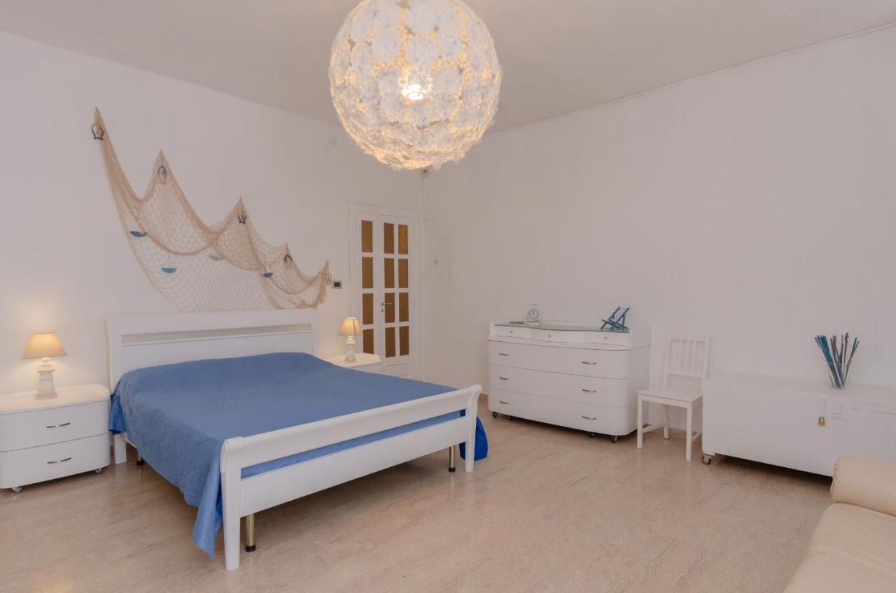 Da Zio Antonio Apartment เวียสเต ภายนอก รูปภาพ